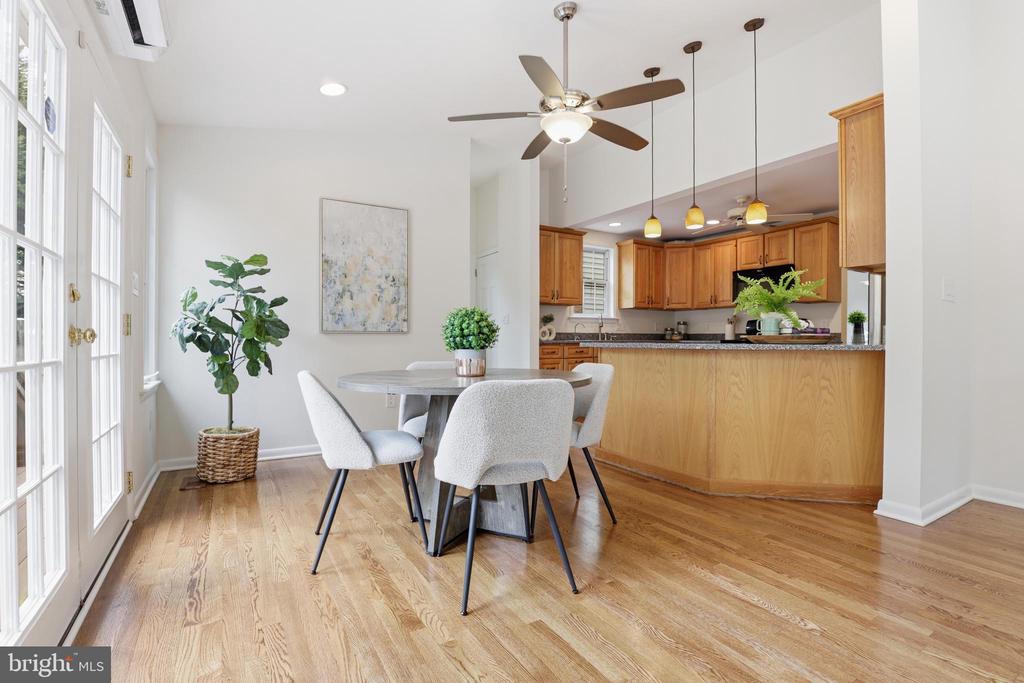 5426 11TH STREET N