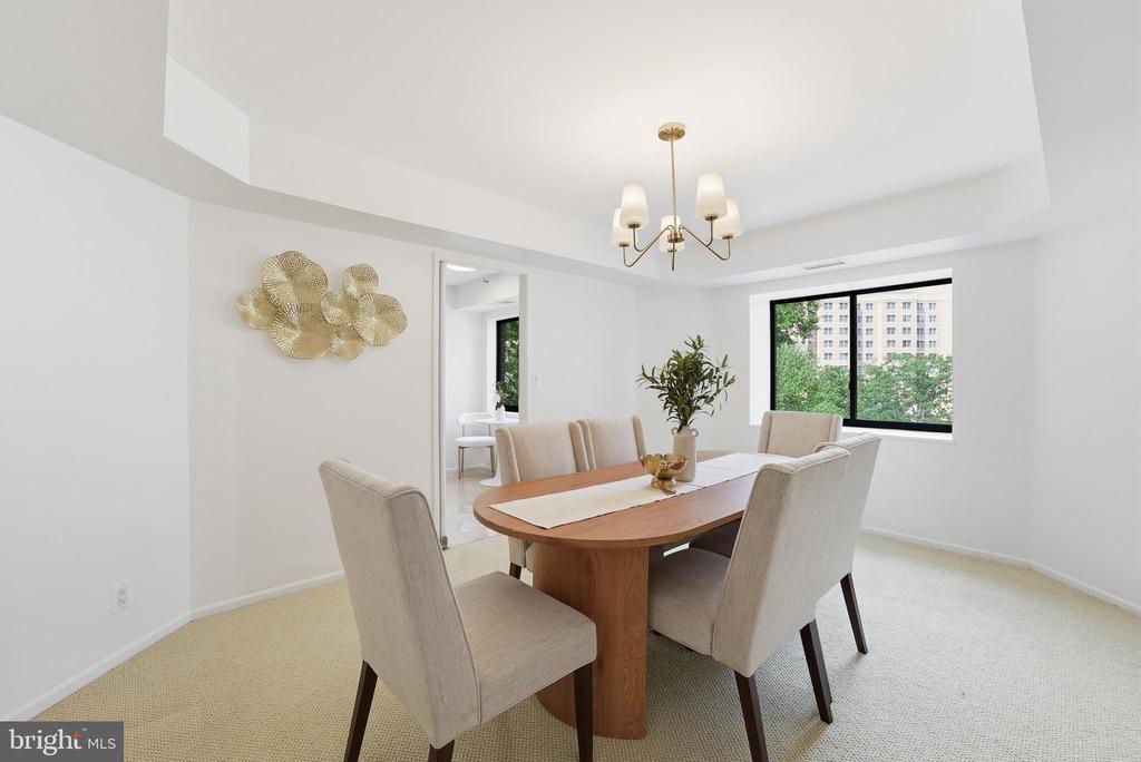1600 N OAK STREET Unit: 618