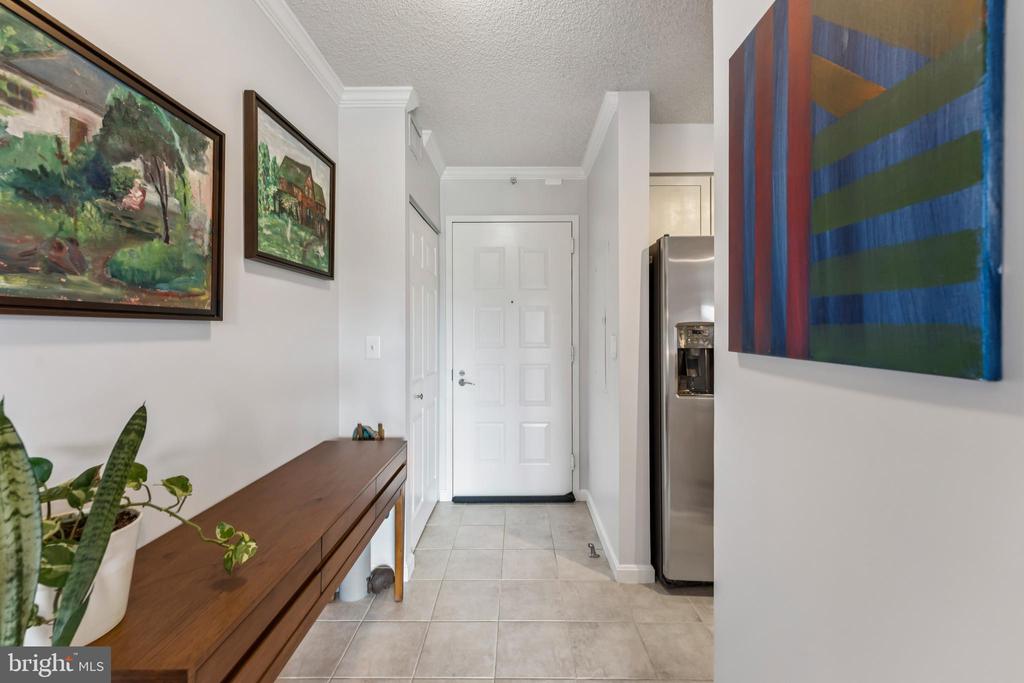 3101 N HAMPTON DRIVE Unit: 709