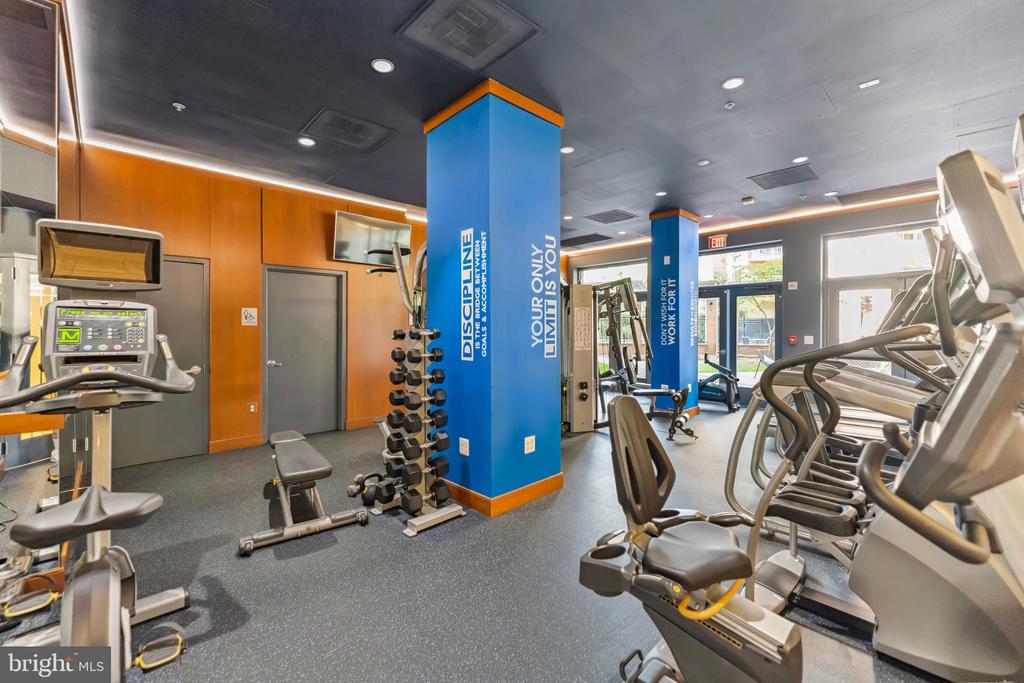3101 N HAMPTON DRIVE Unit: 709