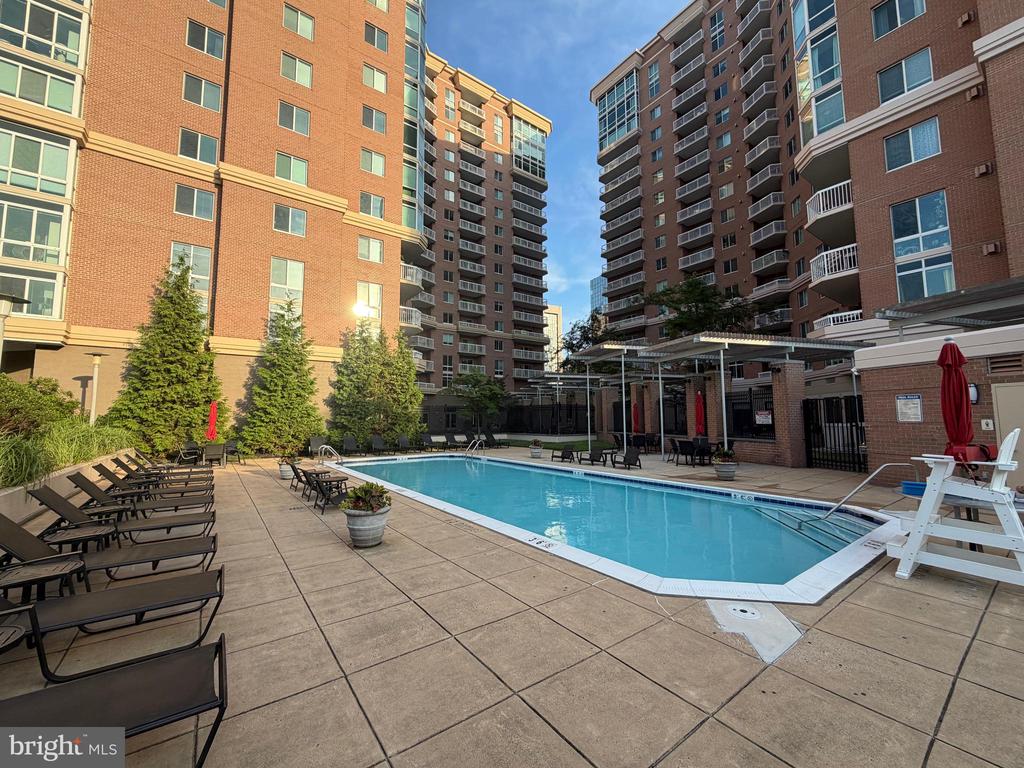 3101 N HAMPTON DRIVE Unit: 709