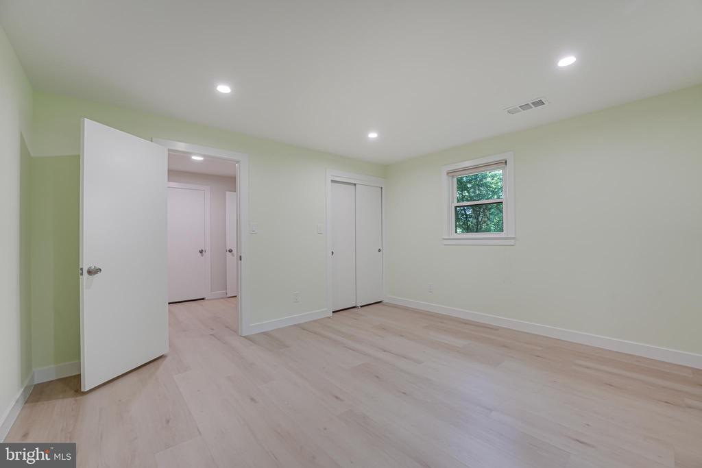 6351 CROSSWOODS DRIVE