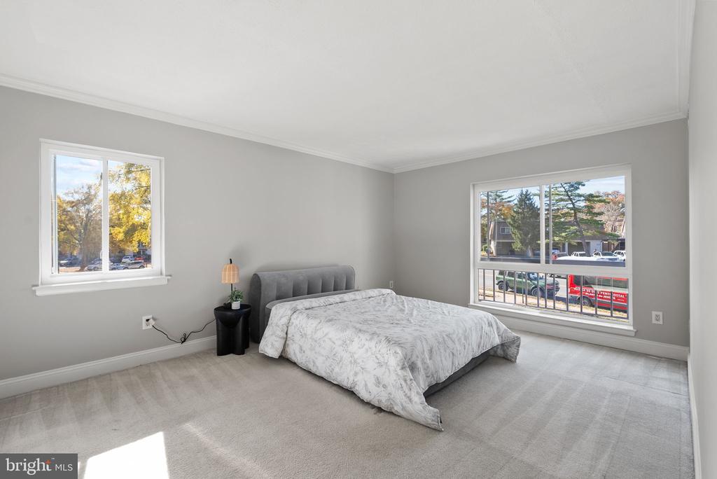 7952 SEVEN WOODS DRIVE Unit: D