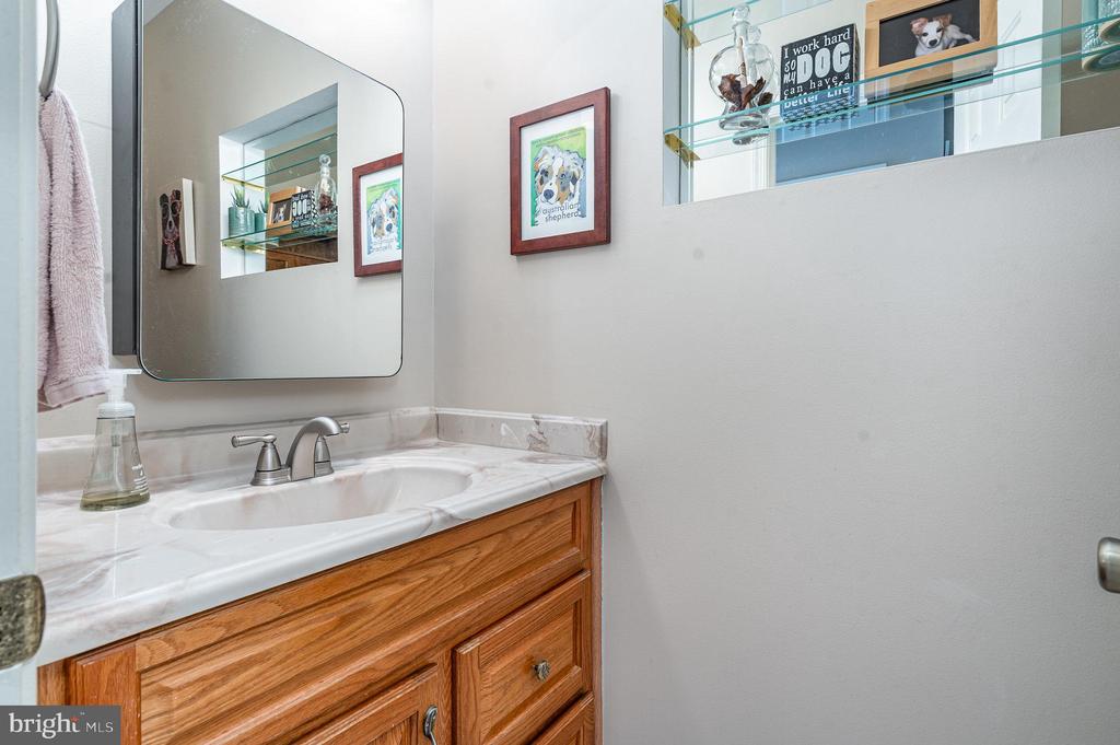 2675 MAPLE RIDGE DRIVE