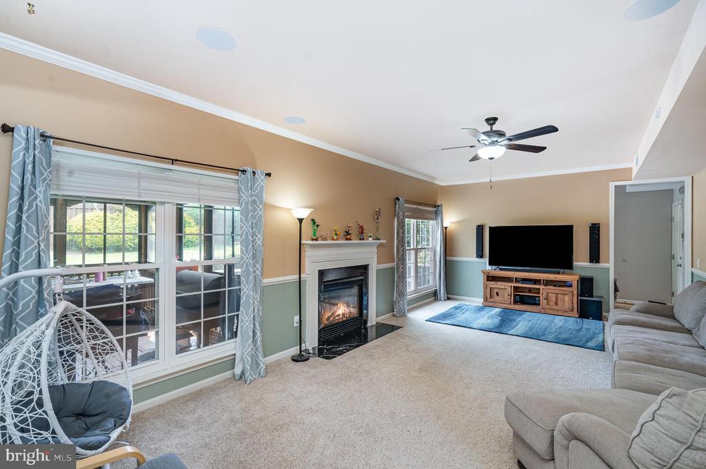 2675 MAPLE RIDGE DRIVE