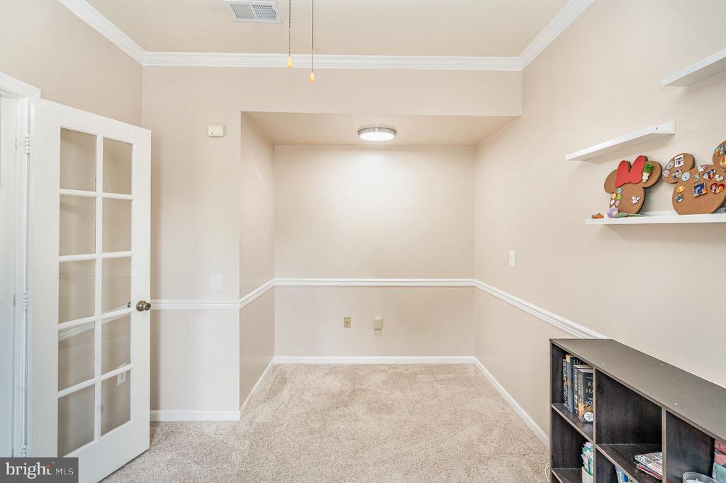 2675 MAPLE RIDGE DRIVE