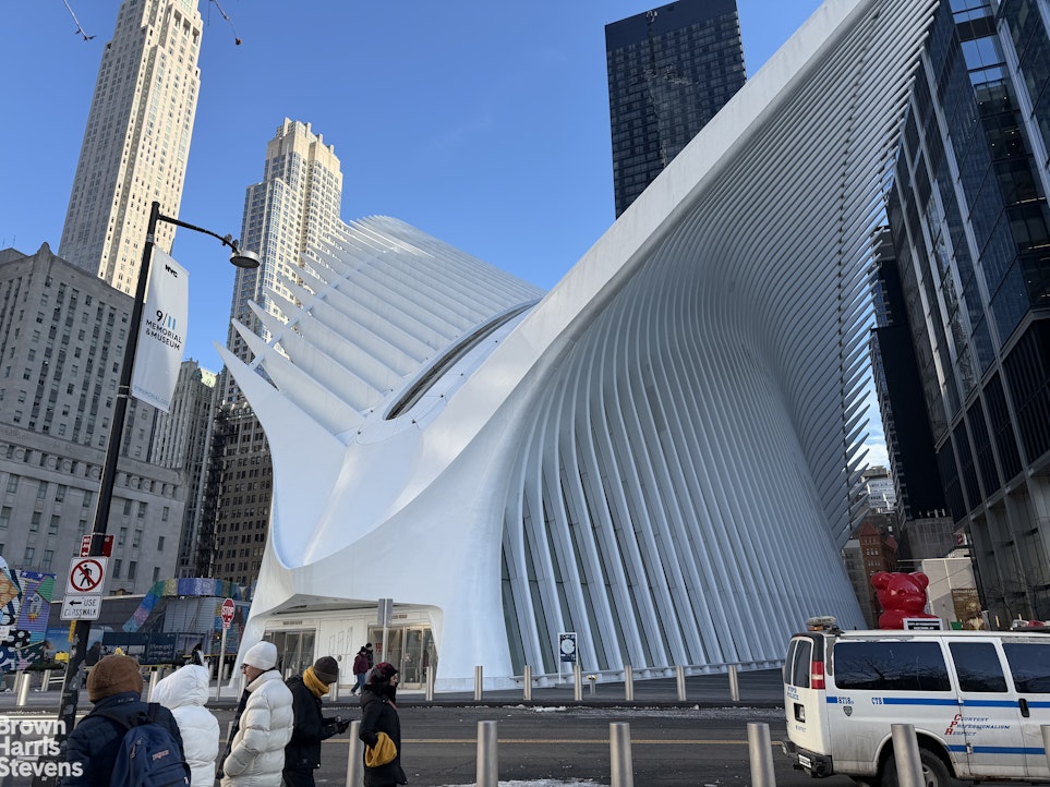 300 ALBANY Street 2D