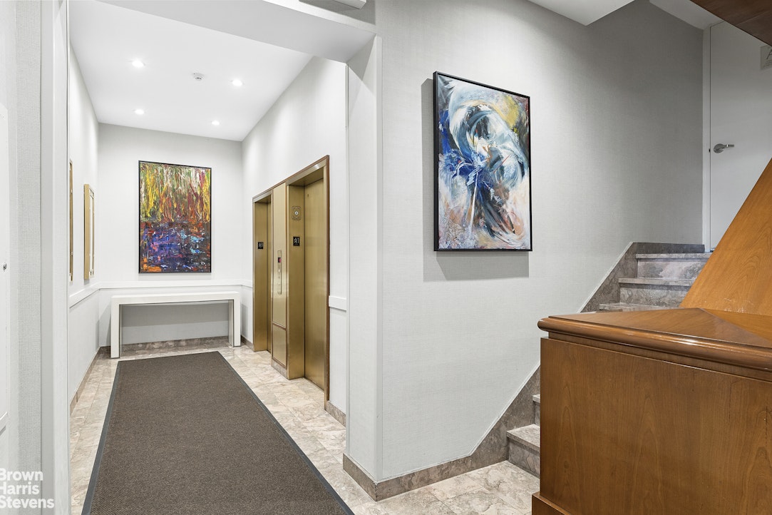 300 ALBANY Street 2D