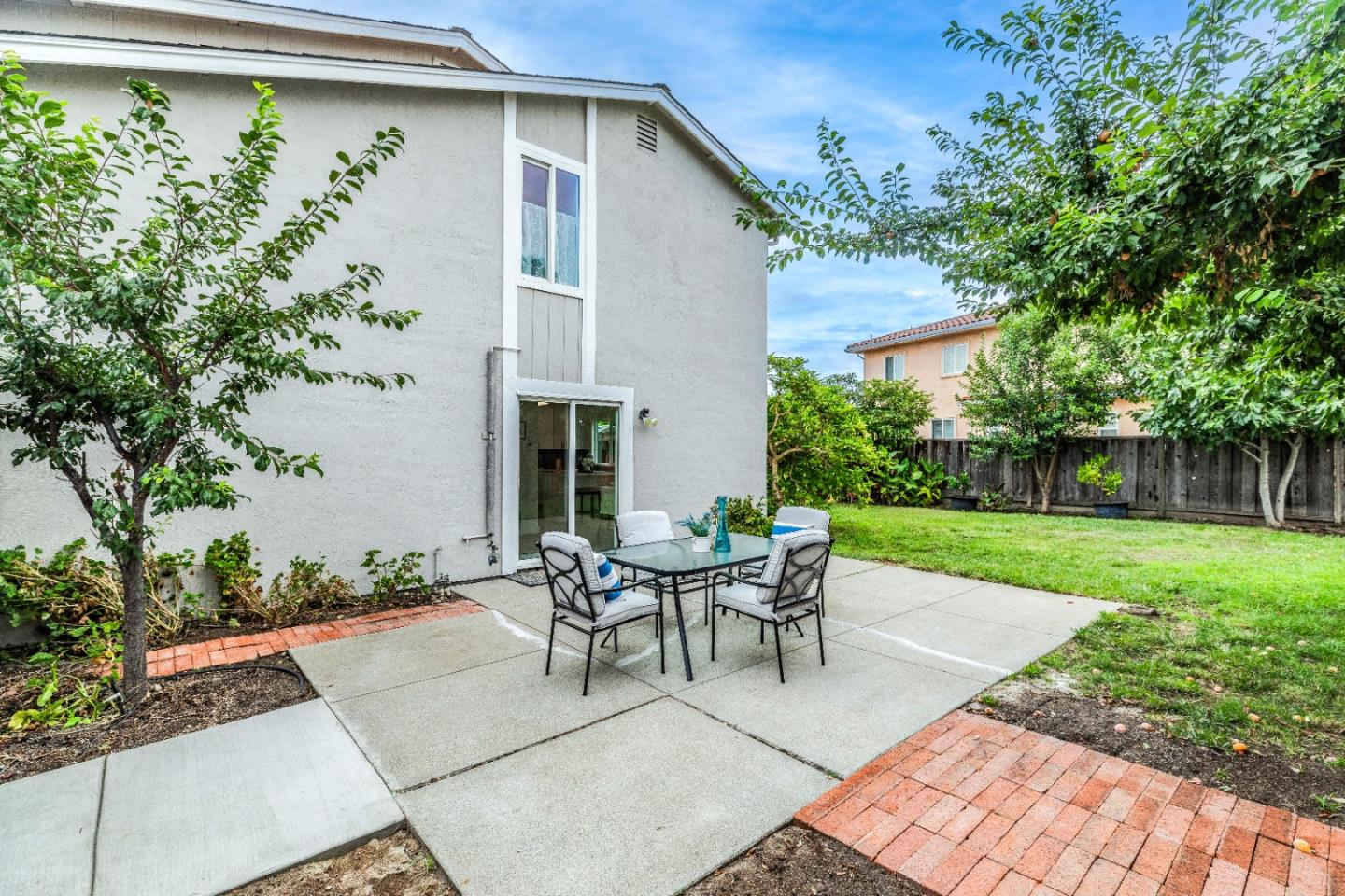 2494 Battaglia CIR