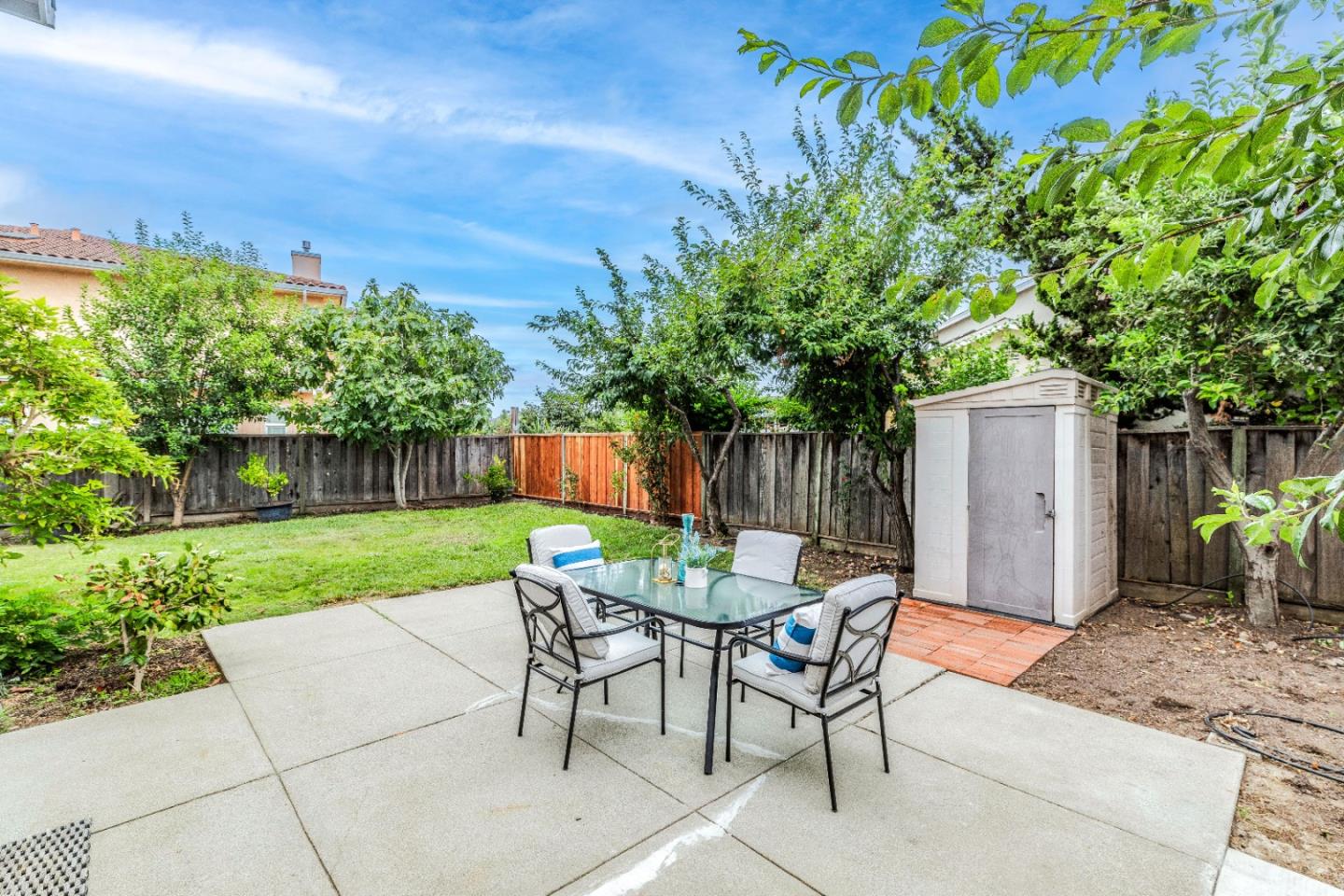 2494 Battaglia CIR