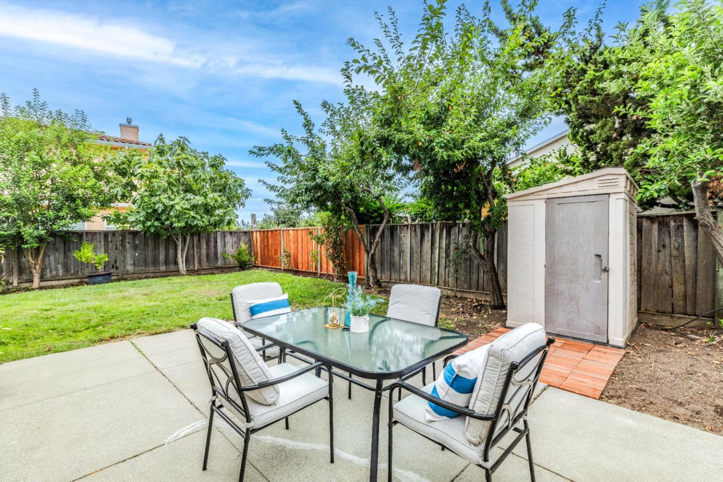 2494 Battaglia CIR