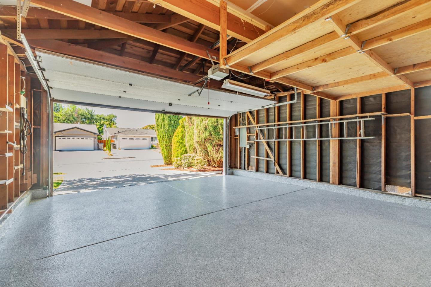 5674 Tonopah DR