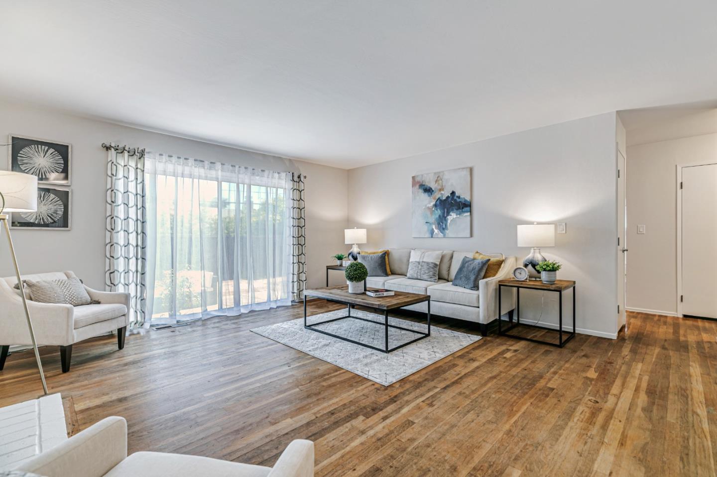 1334 Klamath DR