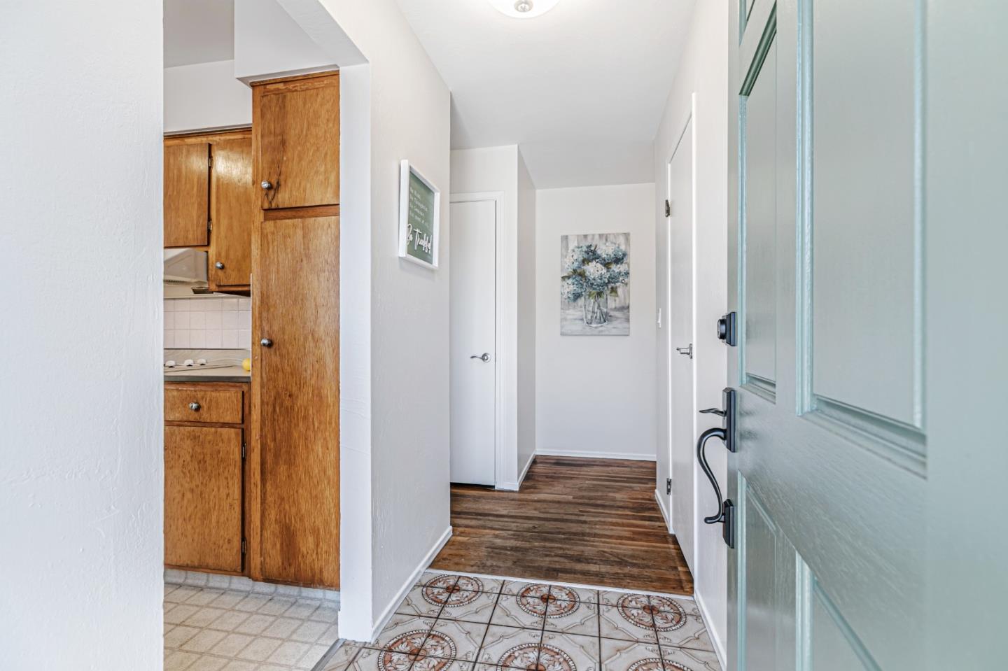 1334 Klamath DR