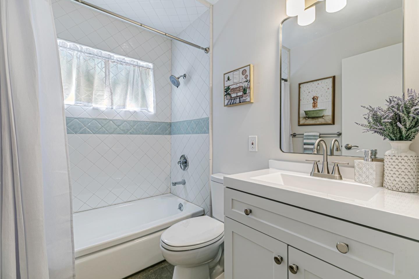 1334 Klamath DR