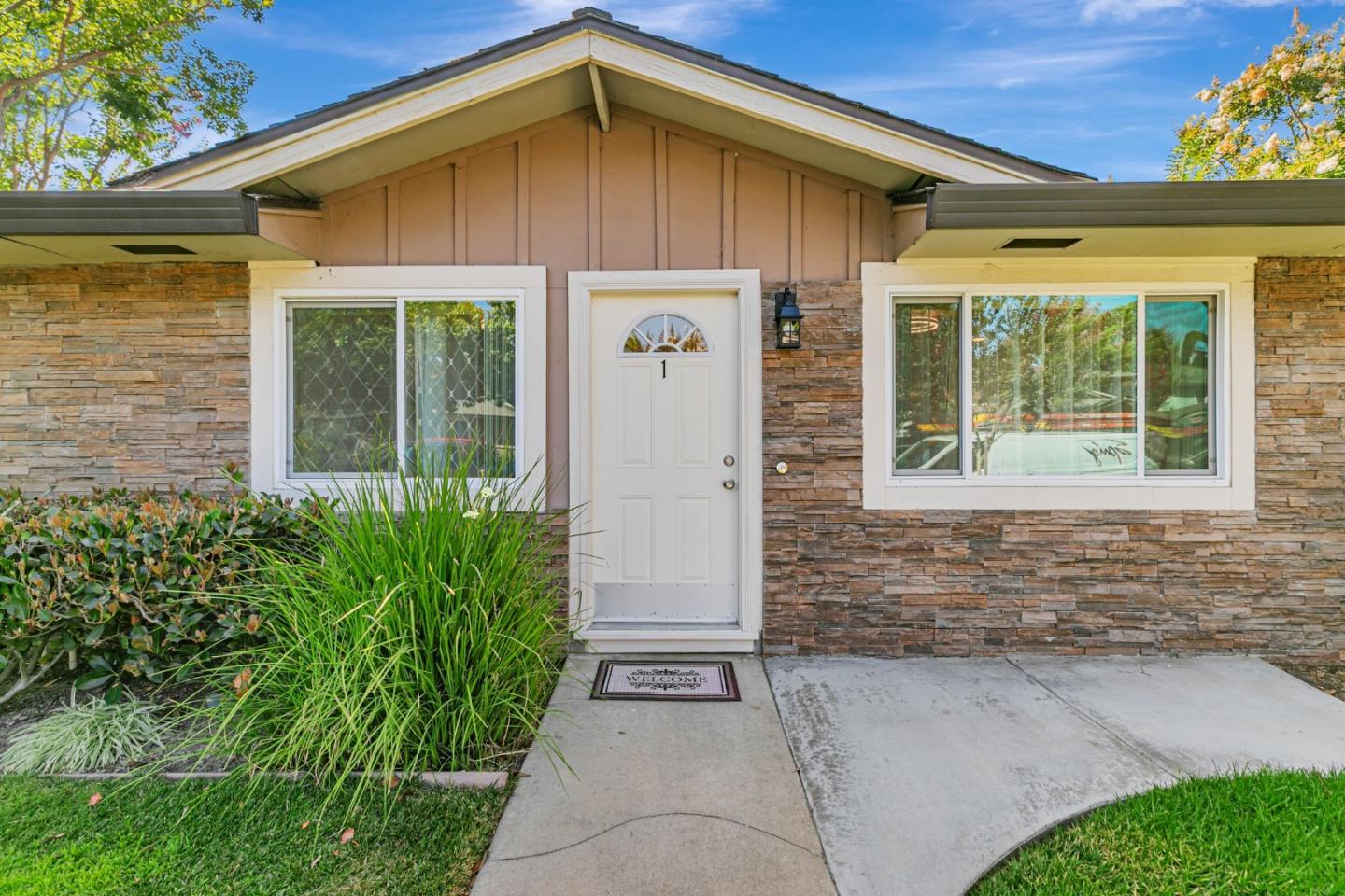 1269 Bouret Drive 1