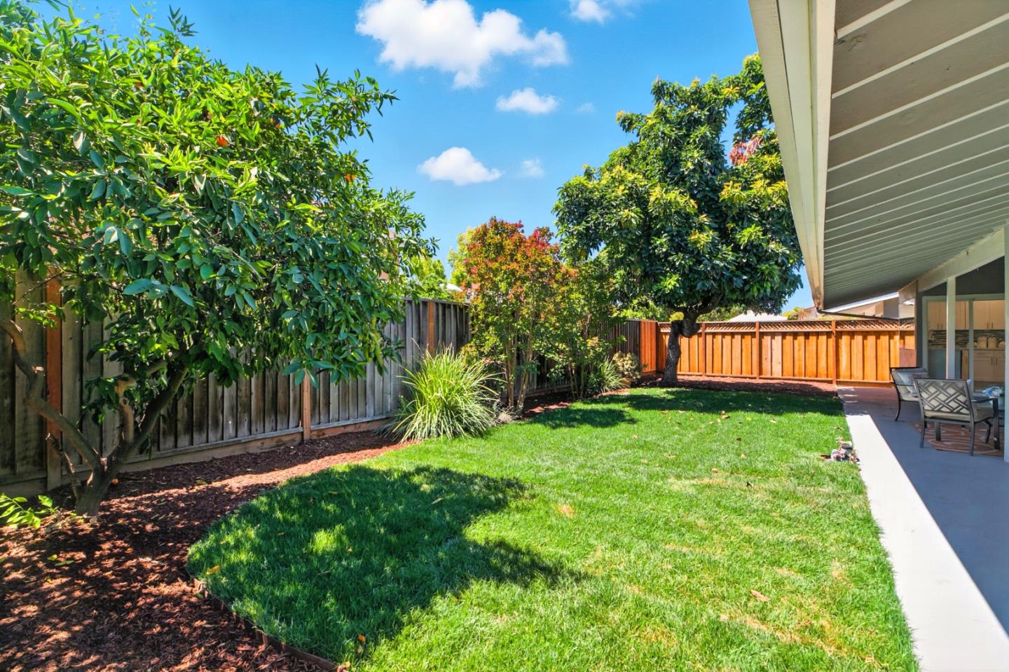 266 El Portal Way
