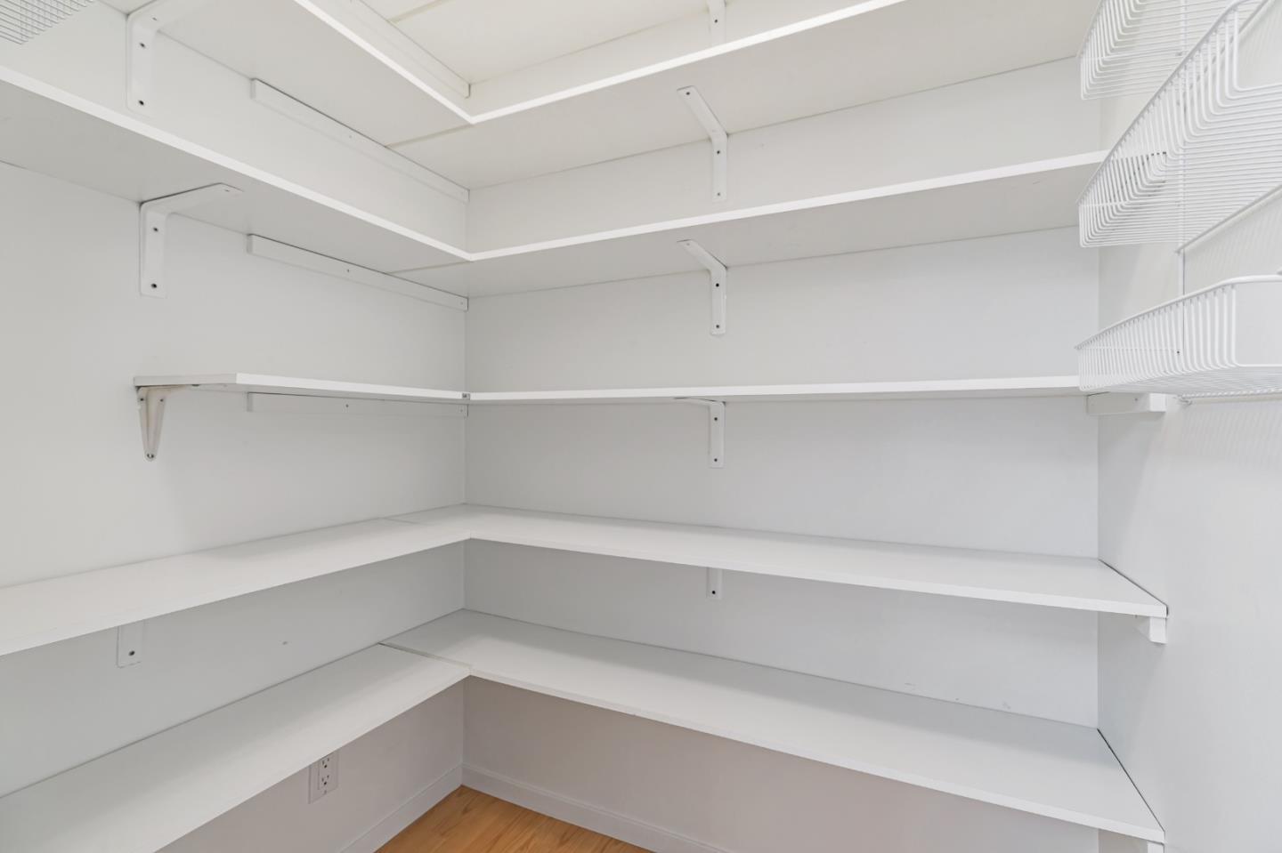 1156 Shenandoah Drive