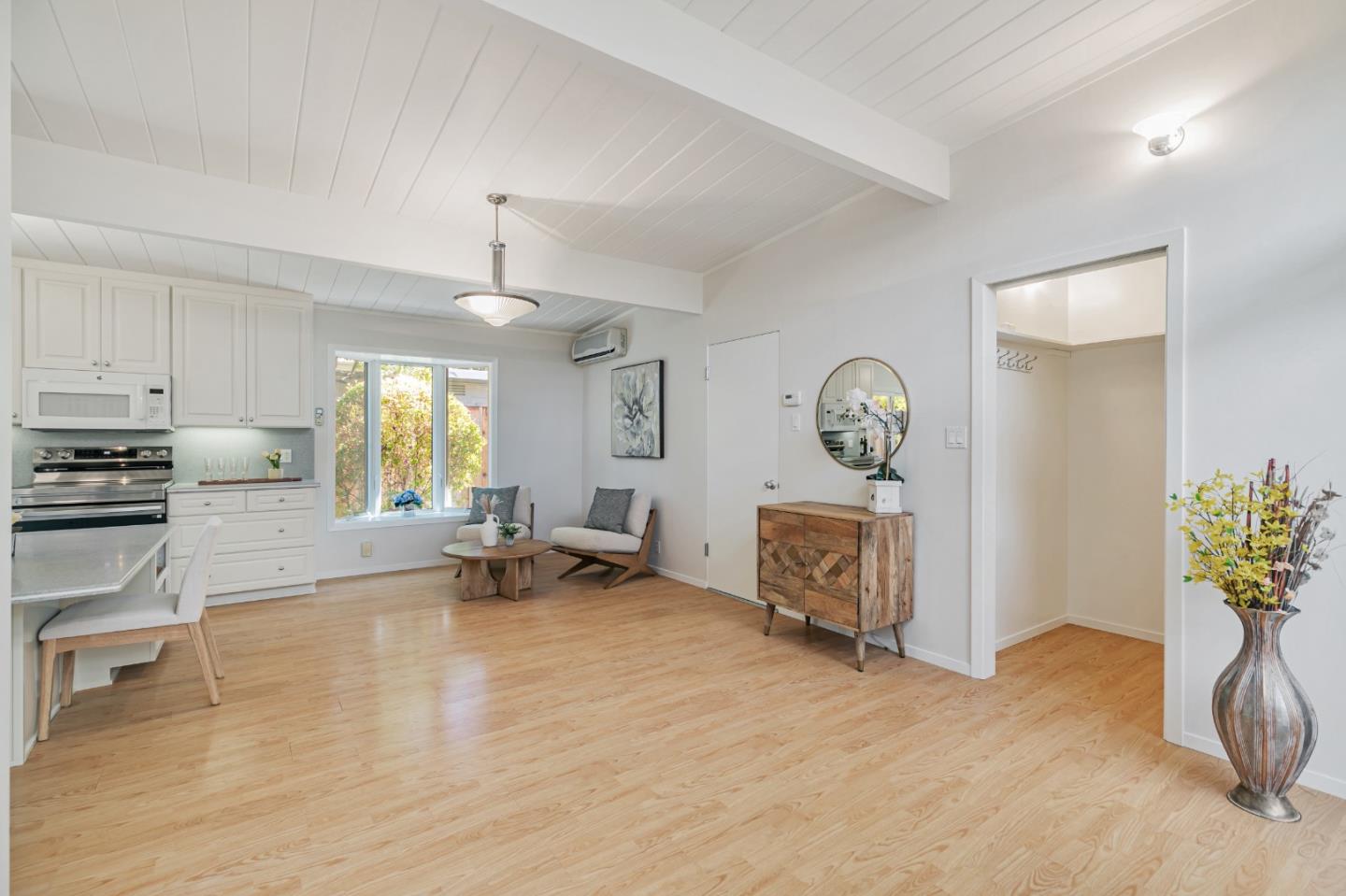 1156 Shenandoah Drive