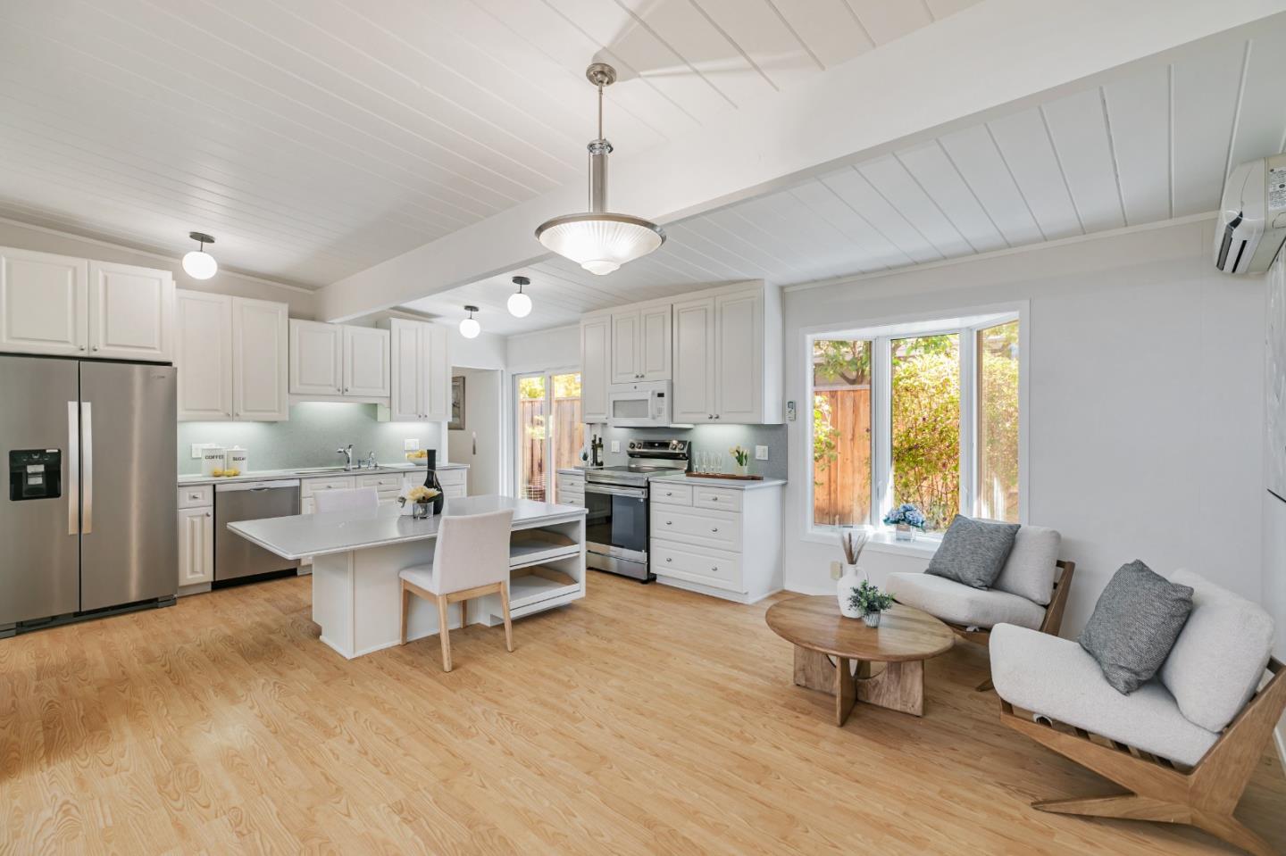 1156 Shenandoah Drive