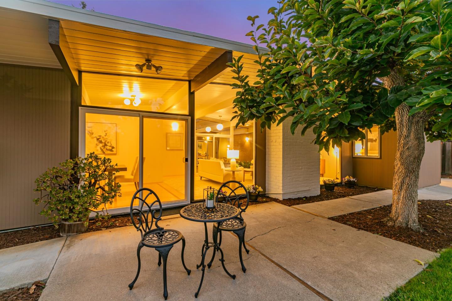 1156 Shenandoah Drive