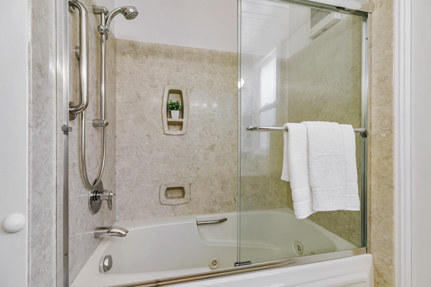 1156 Shenandoah Drive