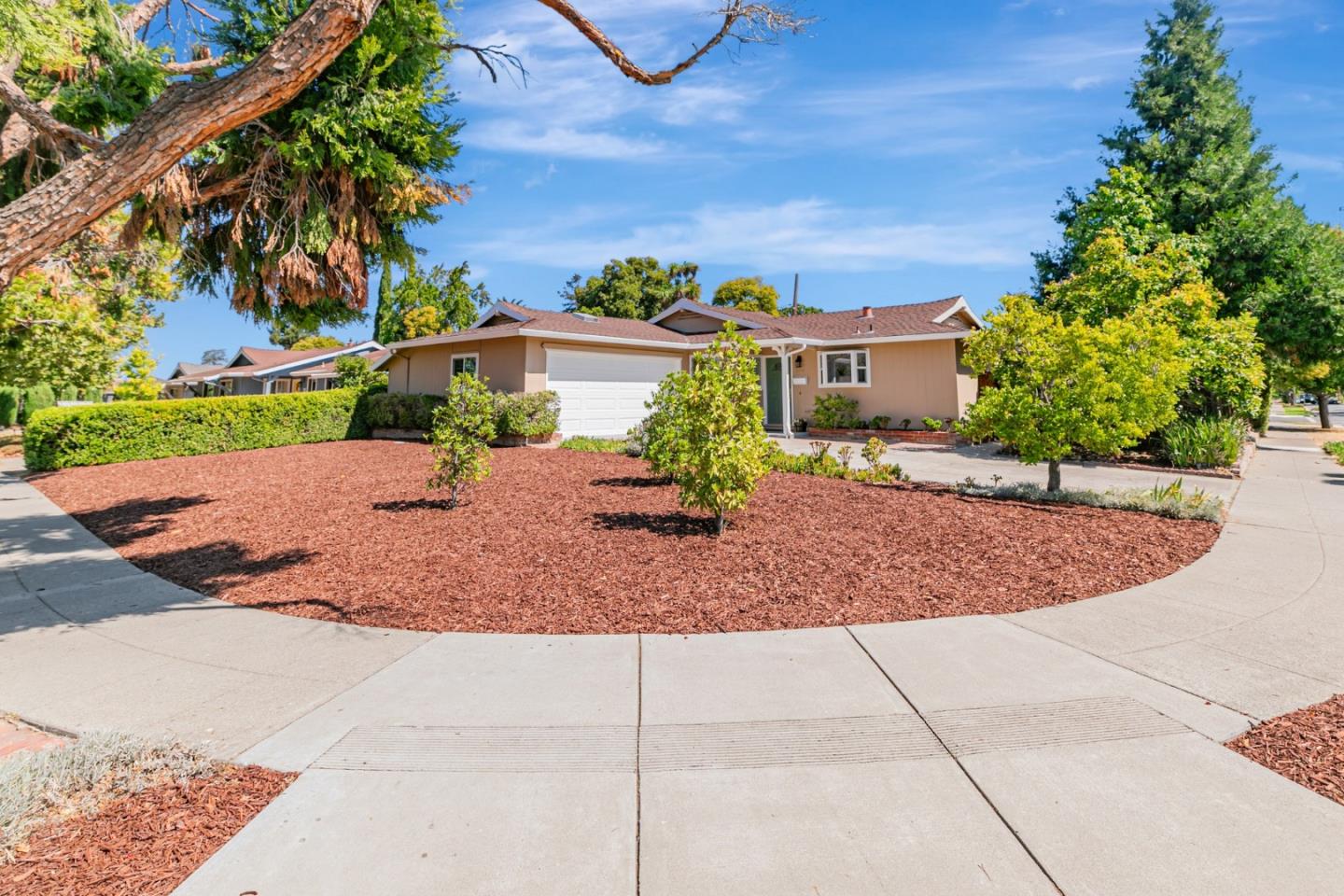 1398 Garrans Drive