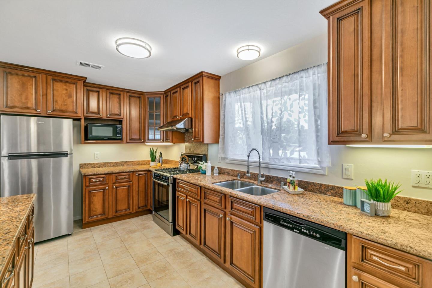 1398 Garrans Drive
