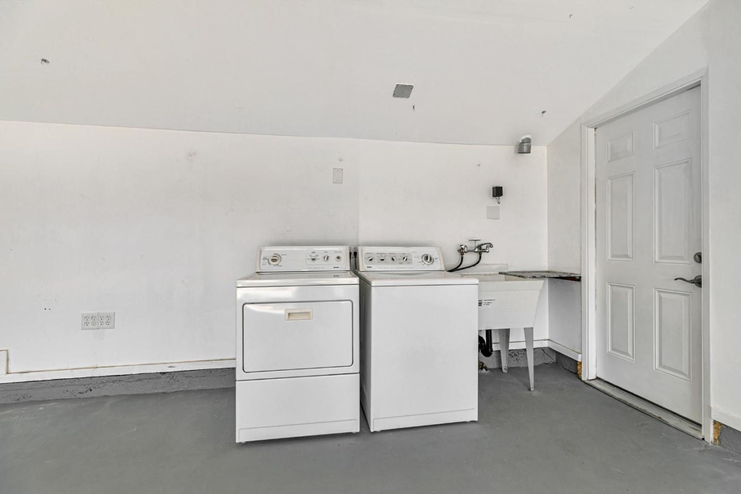 1398 Garrans Drive