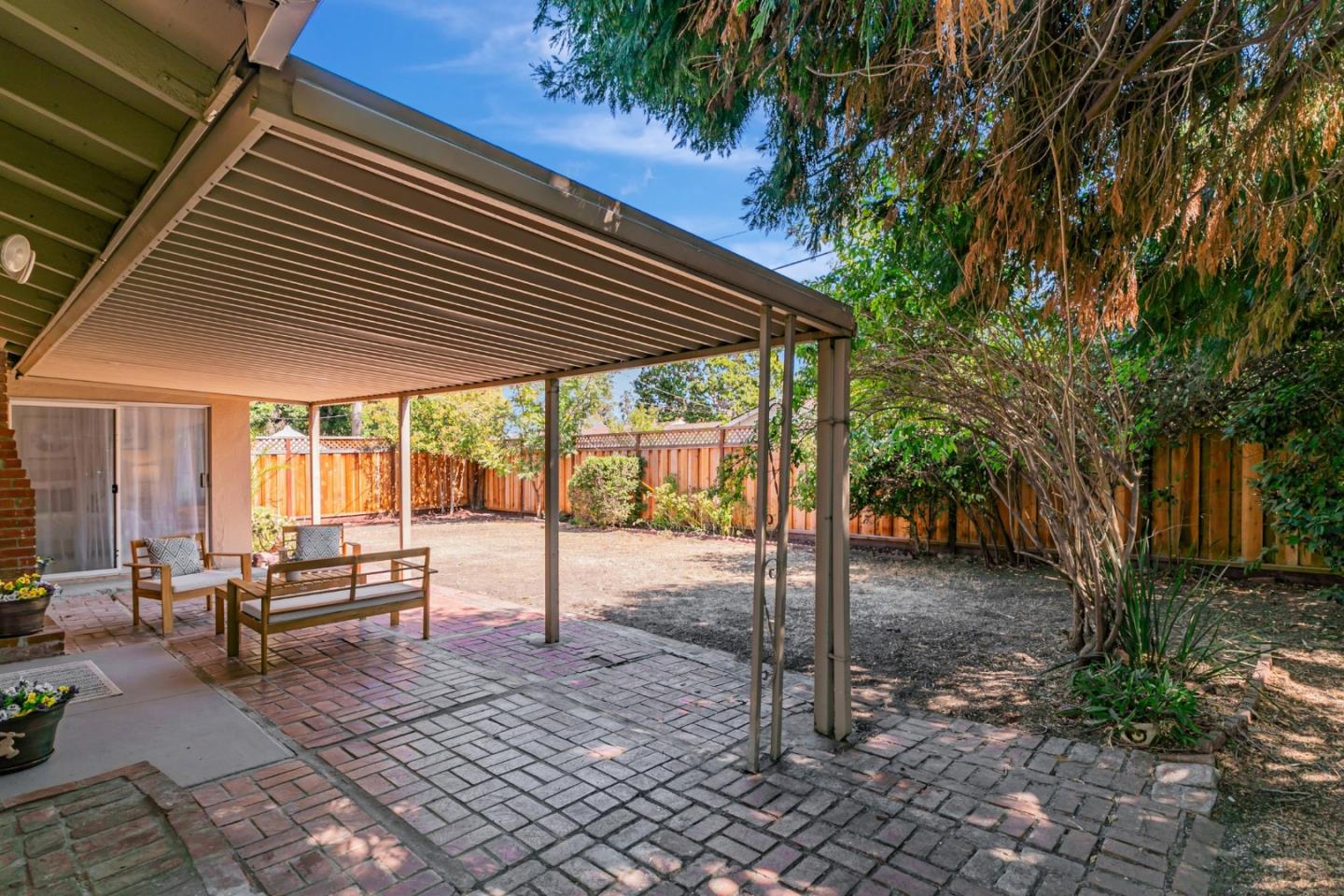 1398 Garrans Drive