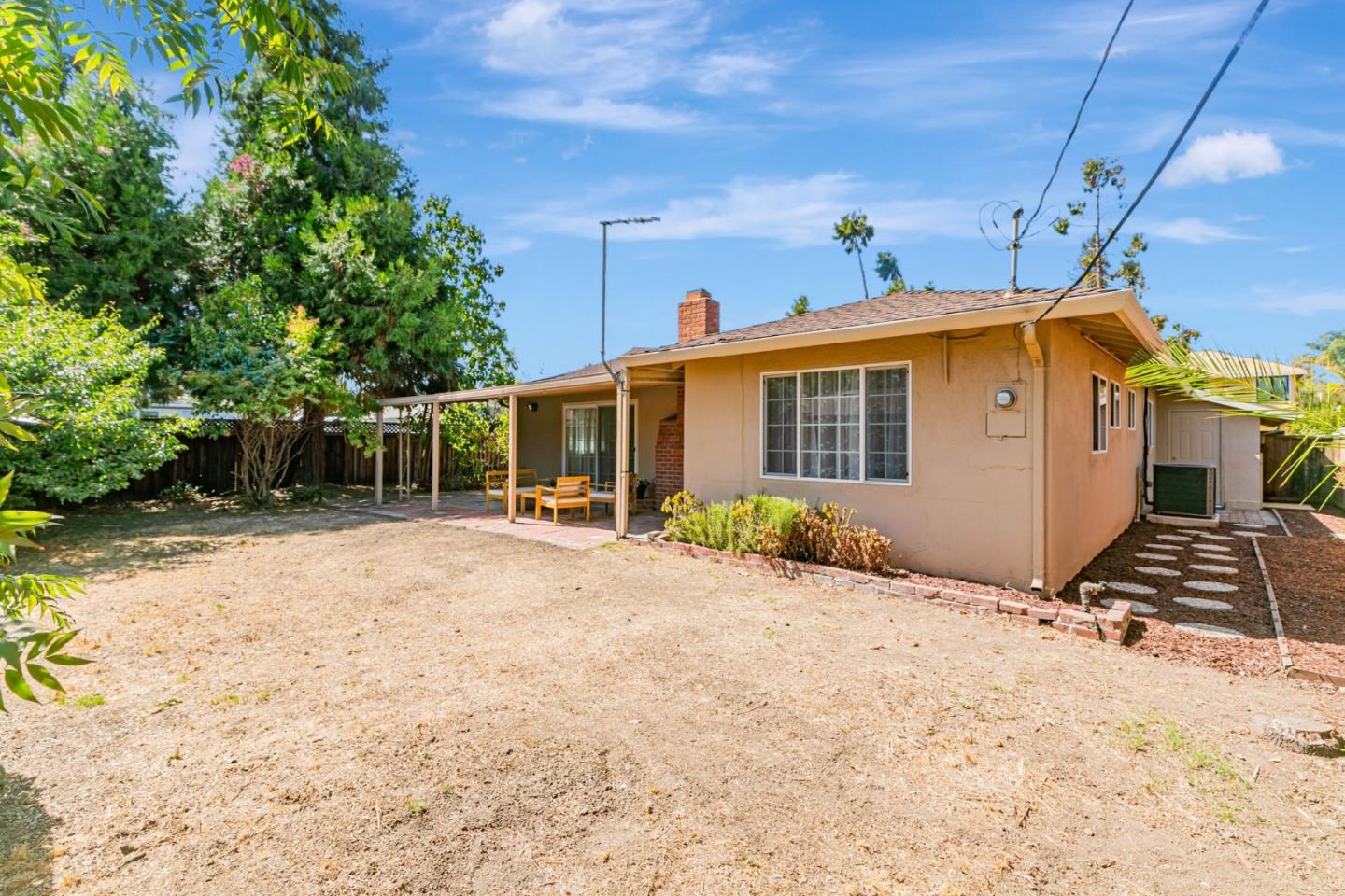 1398 Garrans Drive