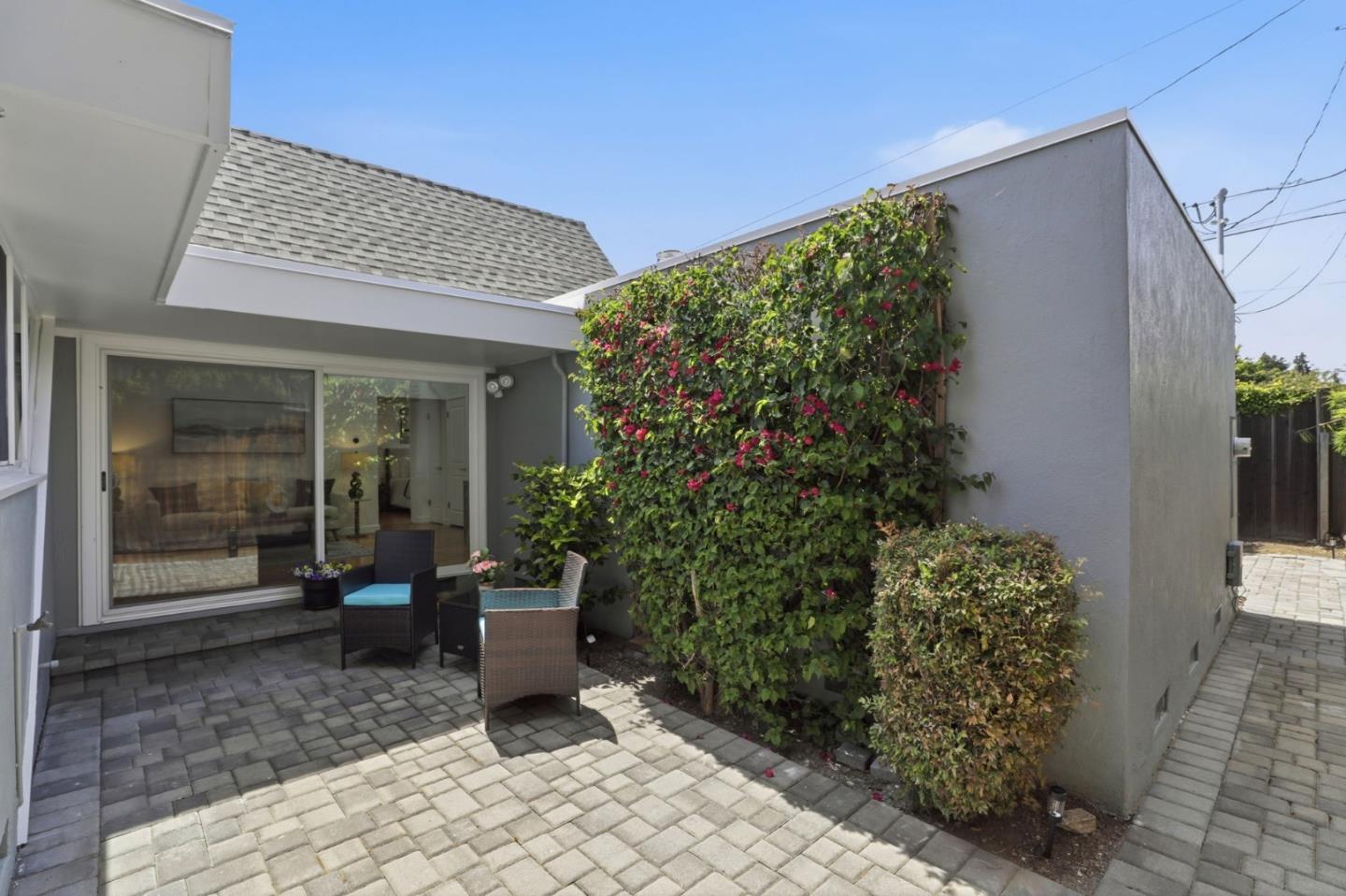 719 Jackpine Court