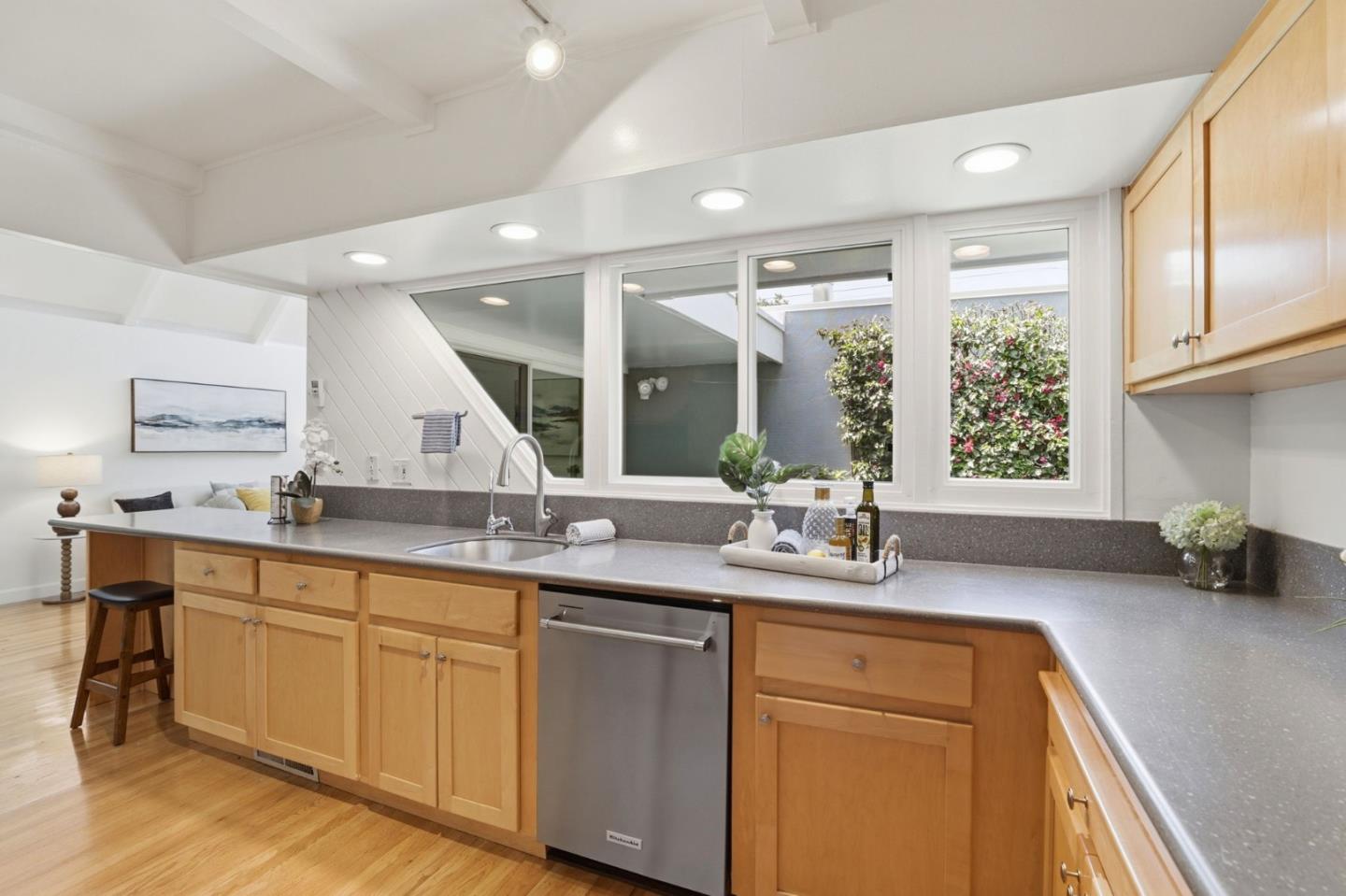719 Jackpine Court