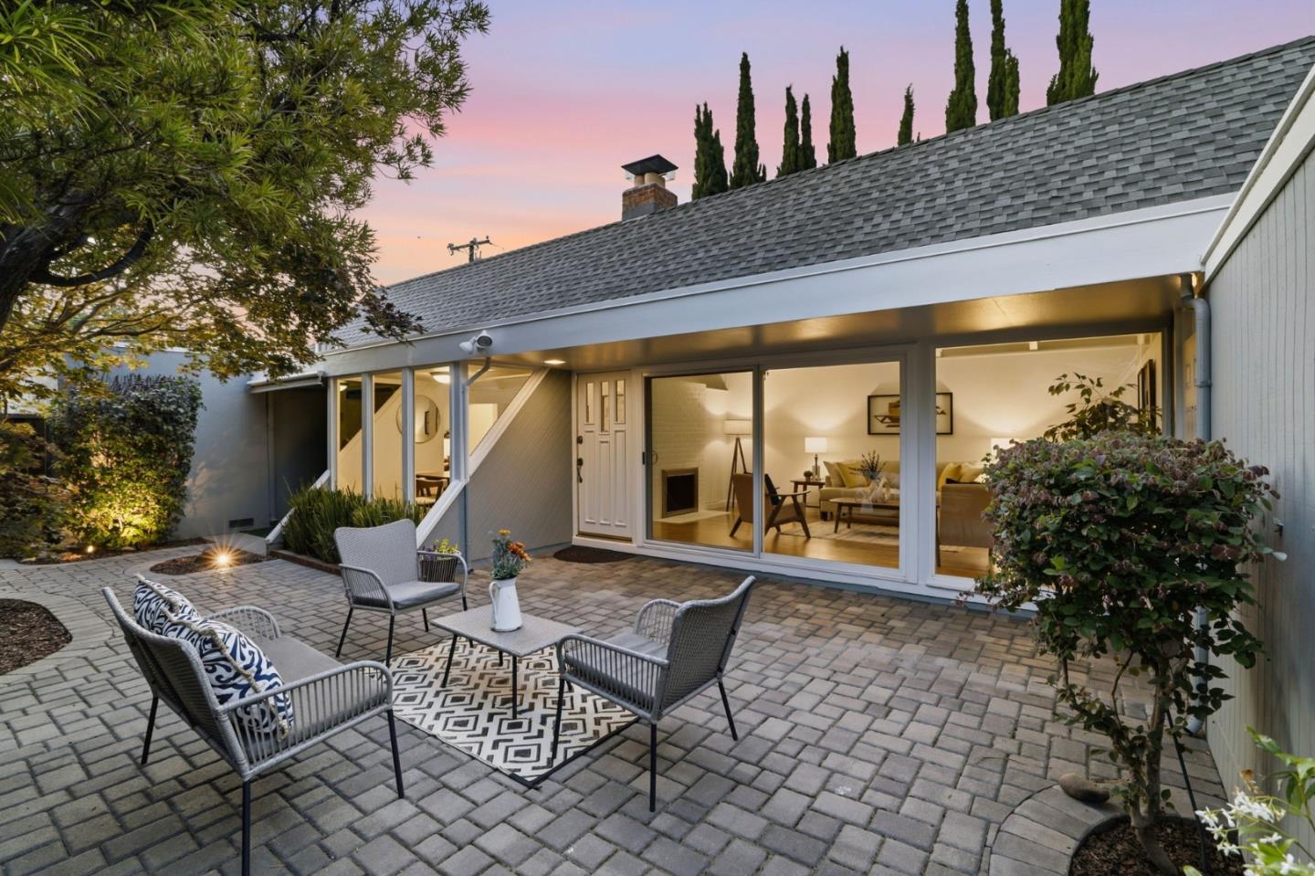 719 Jackpine Court