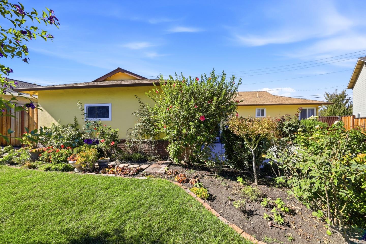 3039 Seyferth WAY