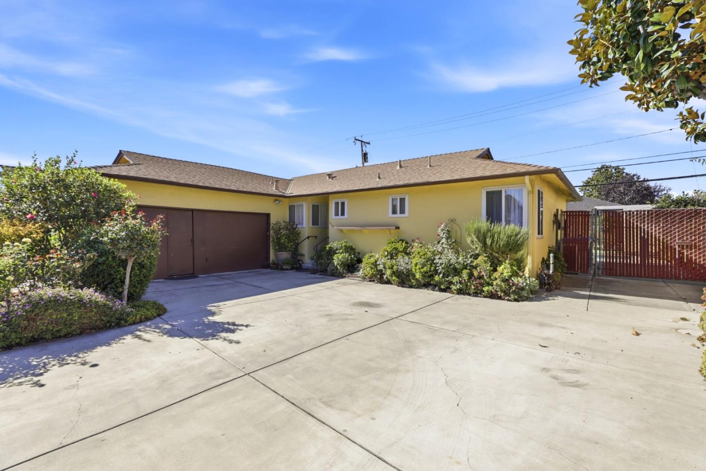3039 Seyferth WAY
