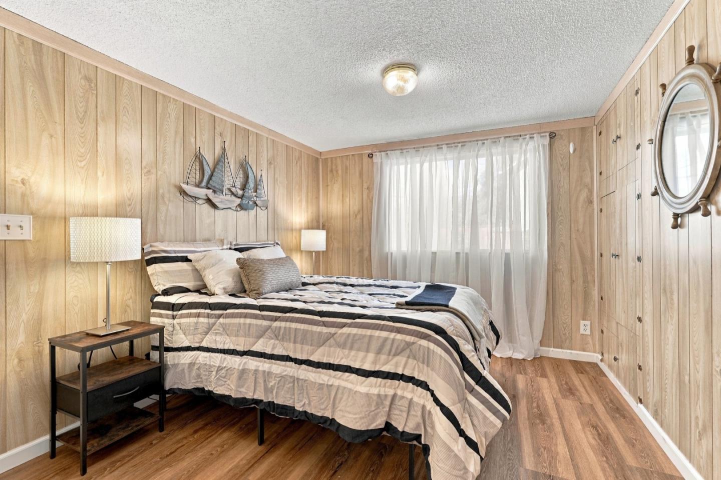 3039 Seyferth WAY