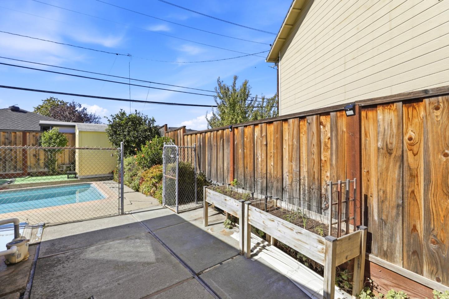 3039 Seyferth WAY