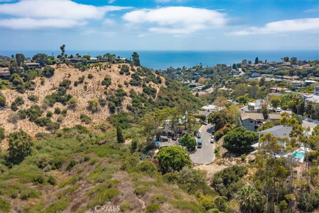 1477 Cerritos