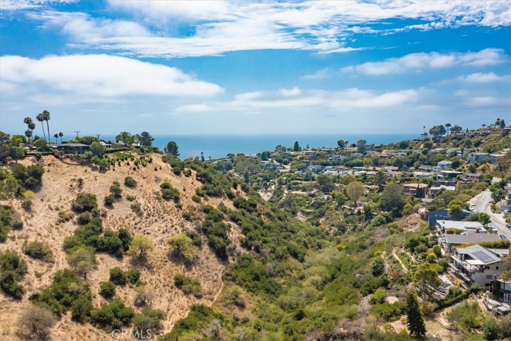 1477 Cerritos