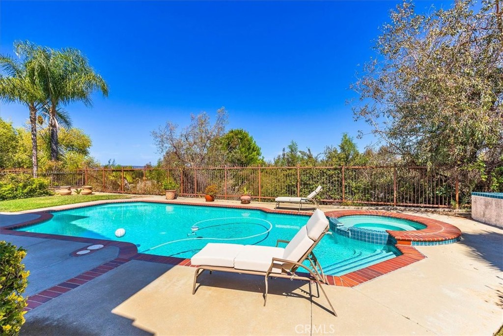 31562 Paseo Goleta