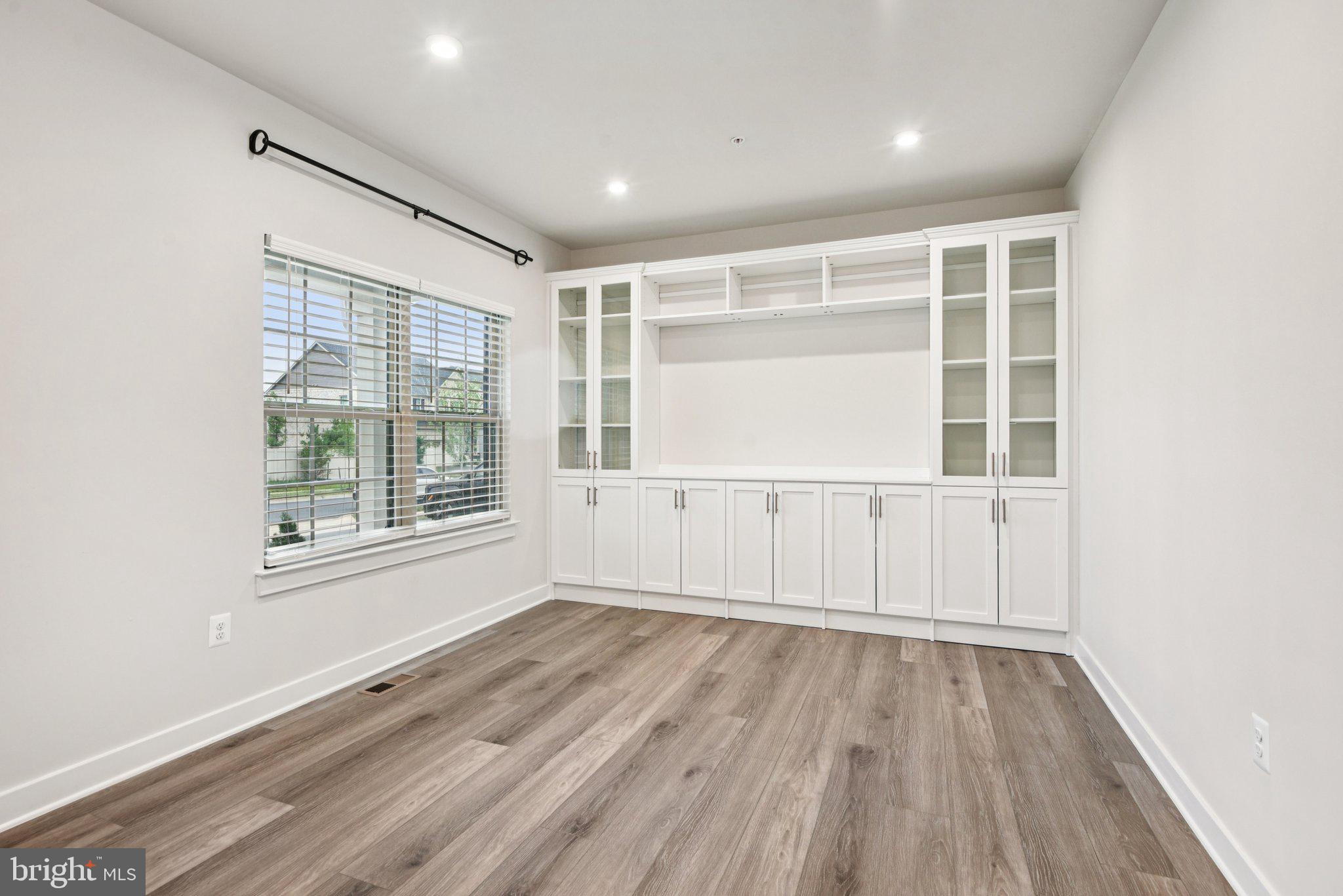 14623 Silver Hammer Way