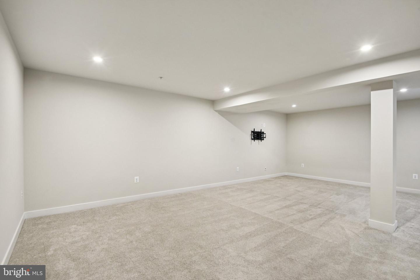 14623 Silver Hammer Way