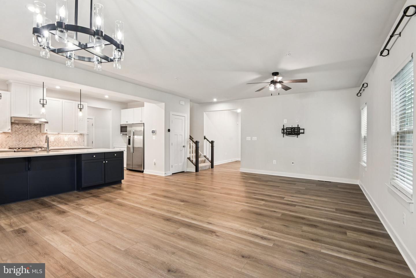 14623 Silver Hammer Way