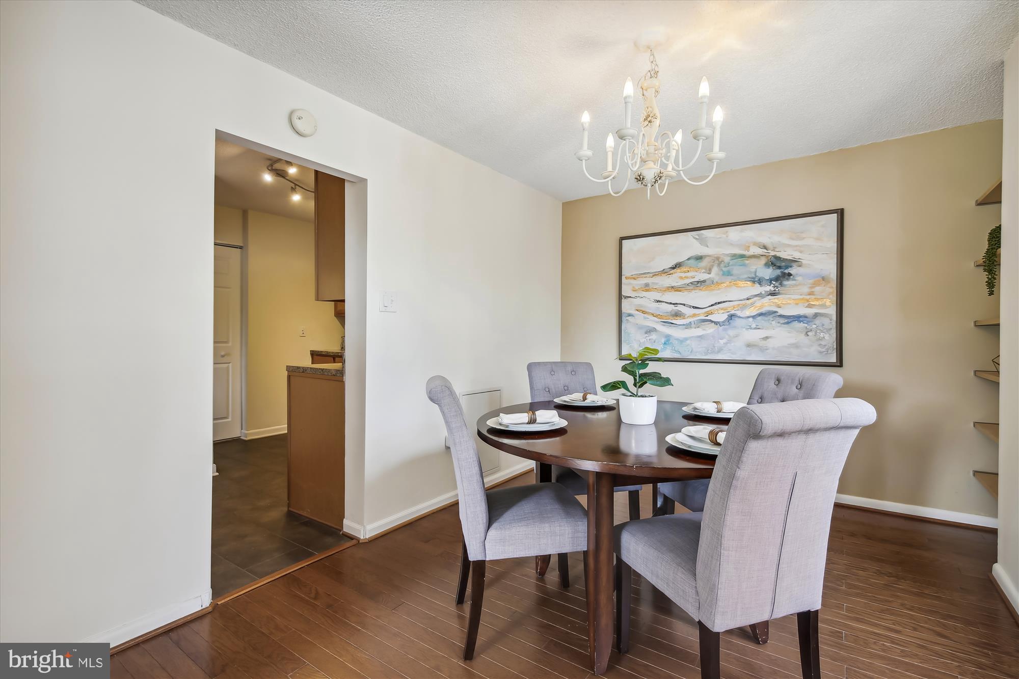 200 N Pickett STREET Unit: 207