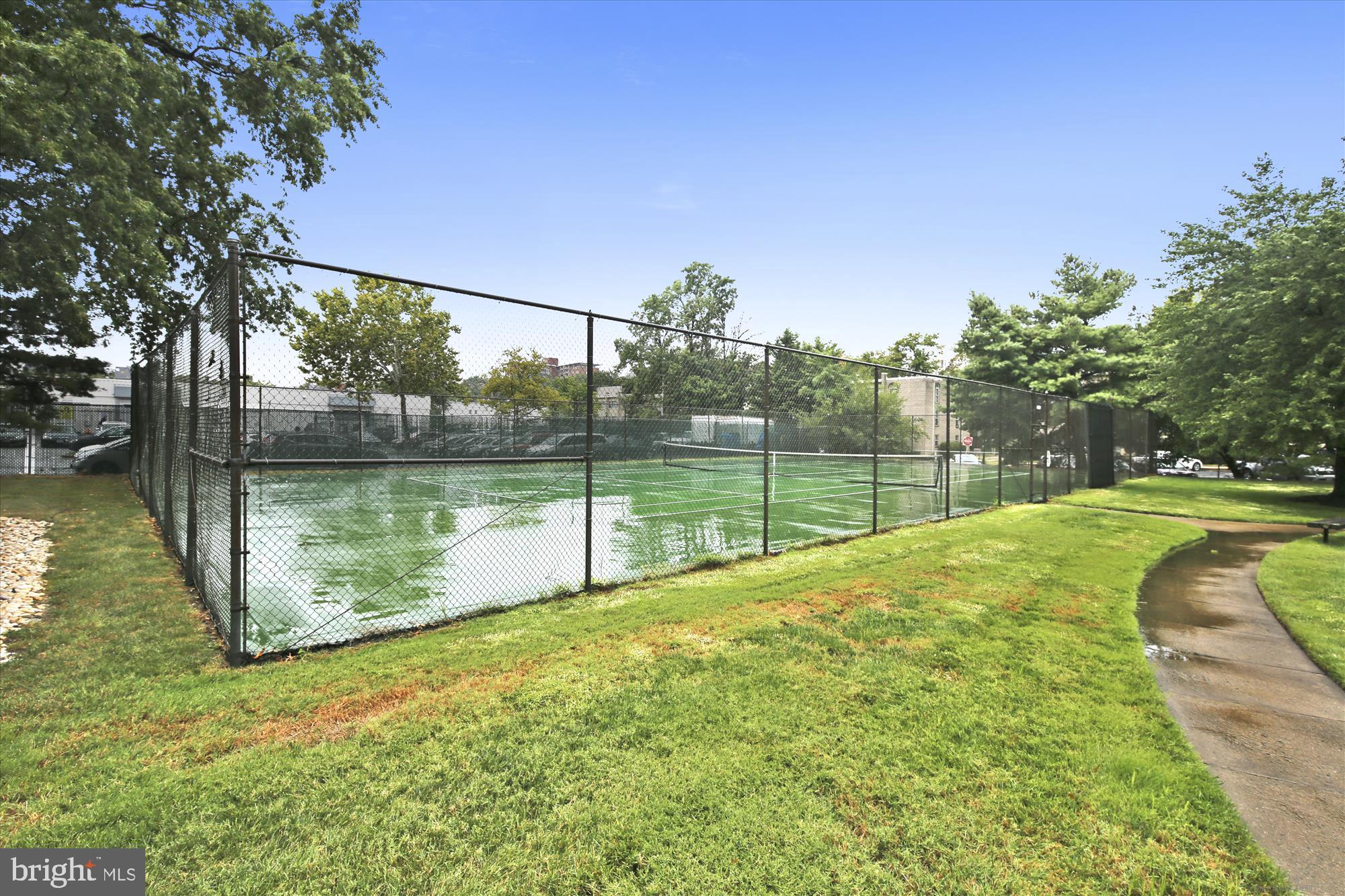 200 N Pickett STREET Unit: 207