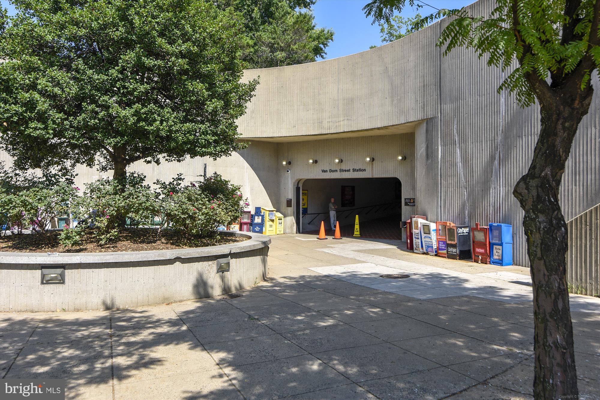 200 N Pickett STREET Unit: 207