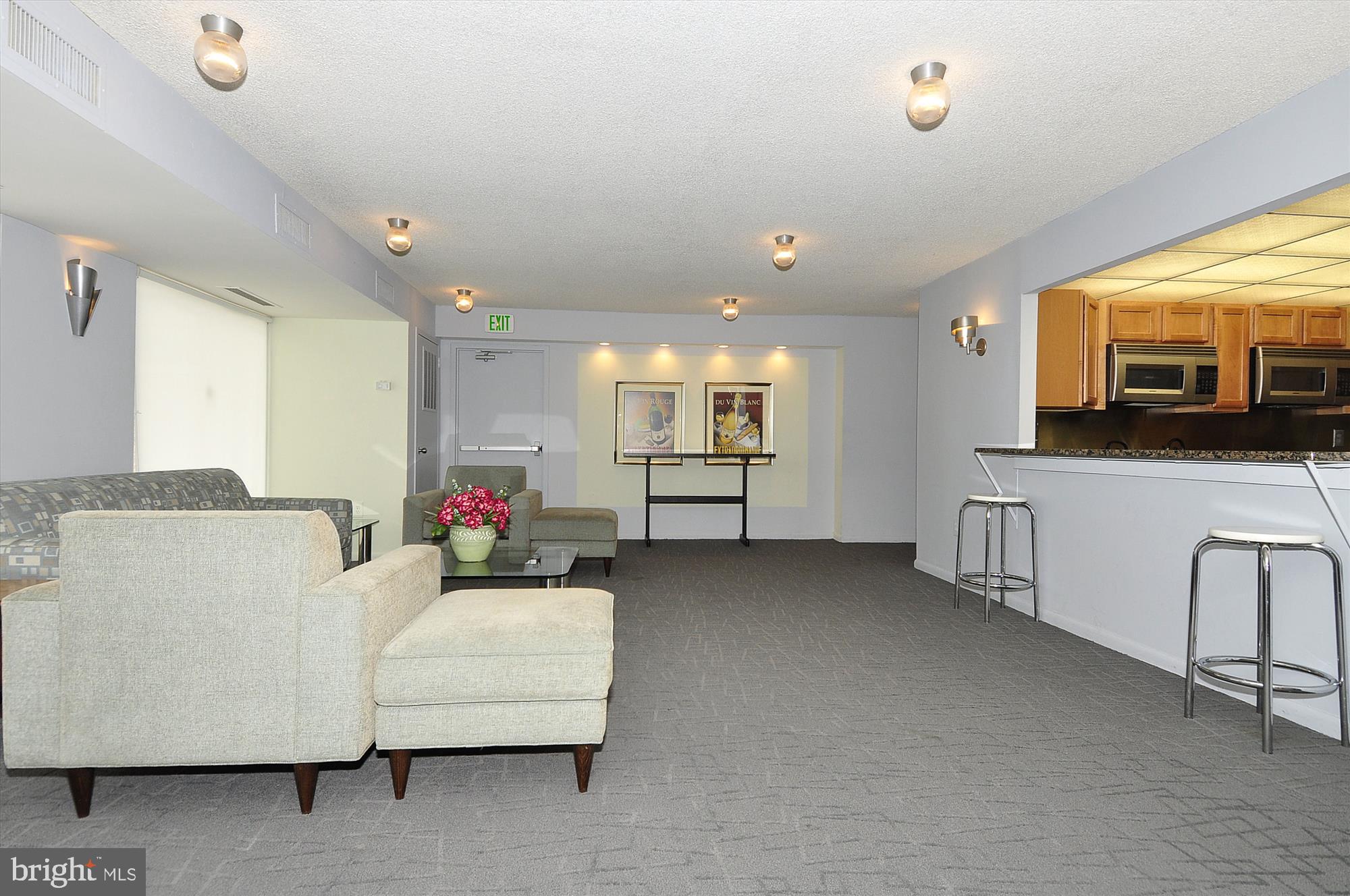 200 N Pickett STREET Unit: 207