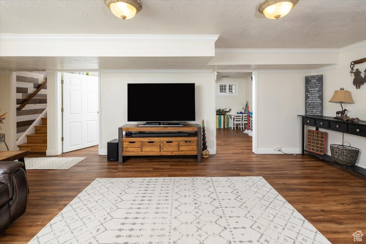 2590 N 4000 W