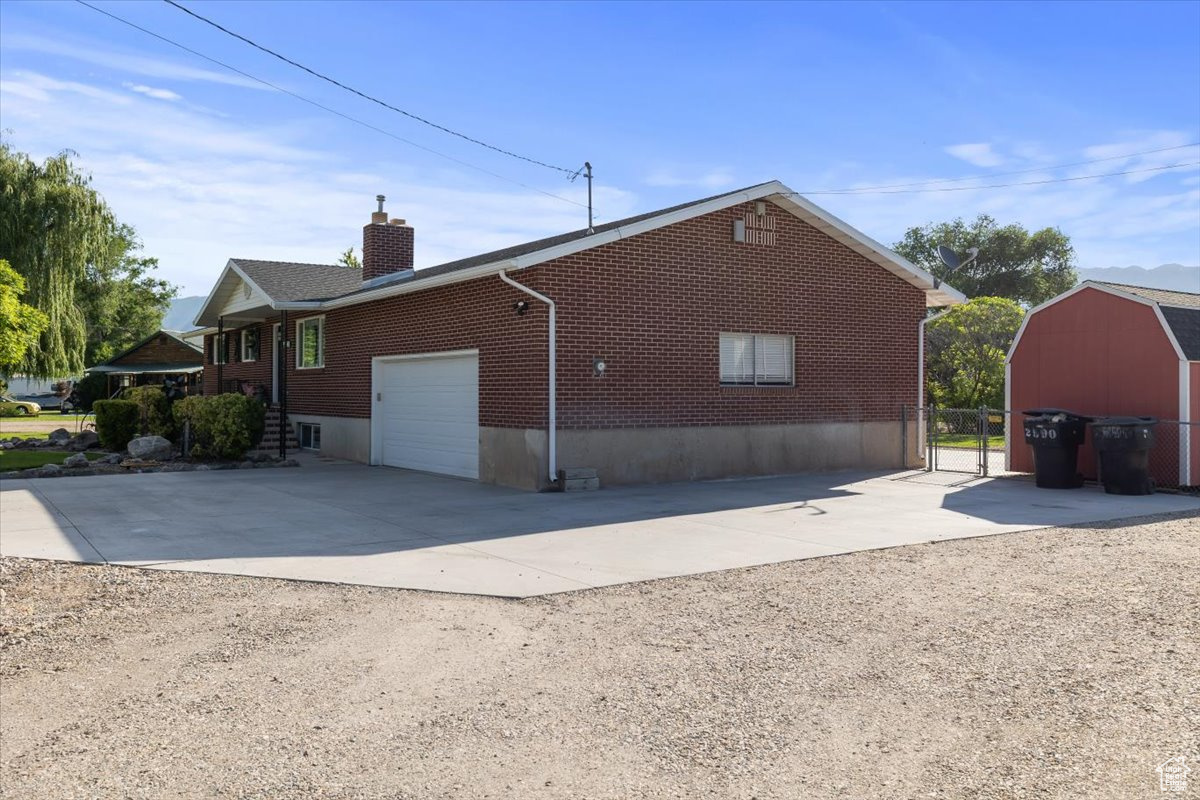2590 N 4000 W